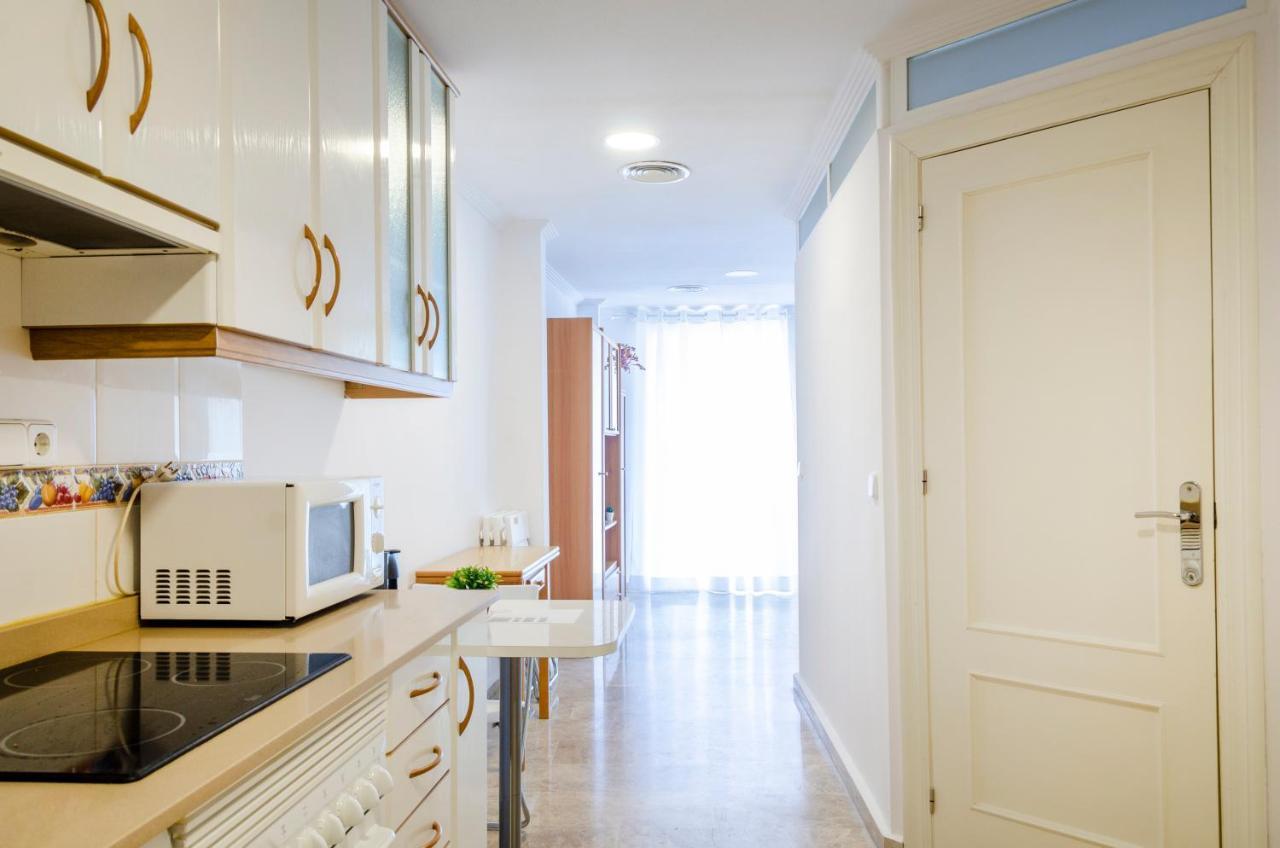 Apartamentos Turisticos Alba Cartagena Buitenkant foto