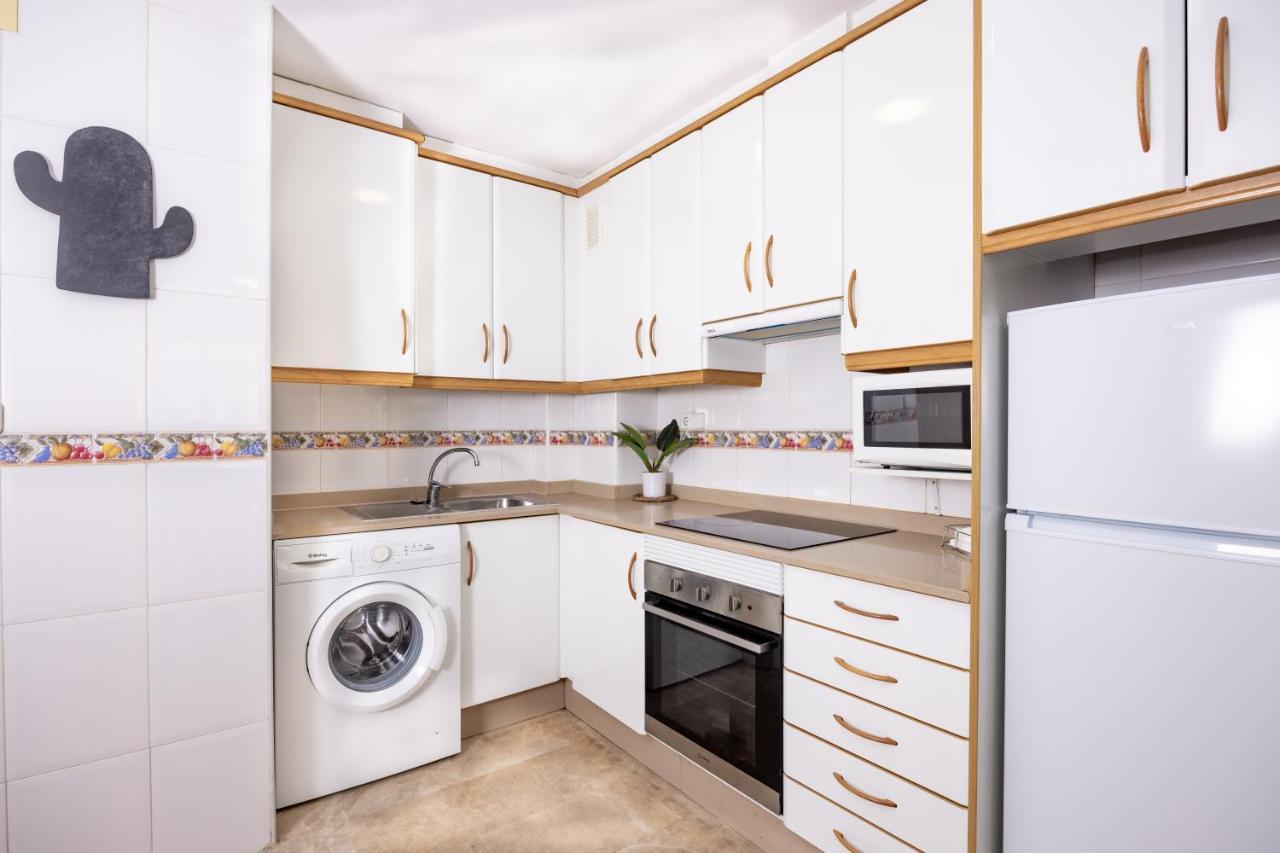Apartamentos Turisticos Alba Cartagena Buitenkant foto