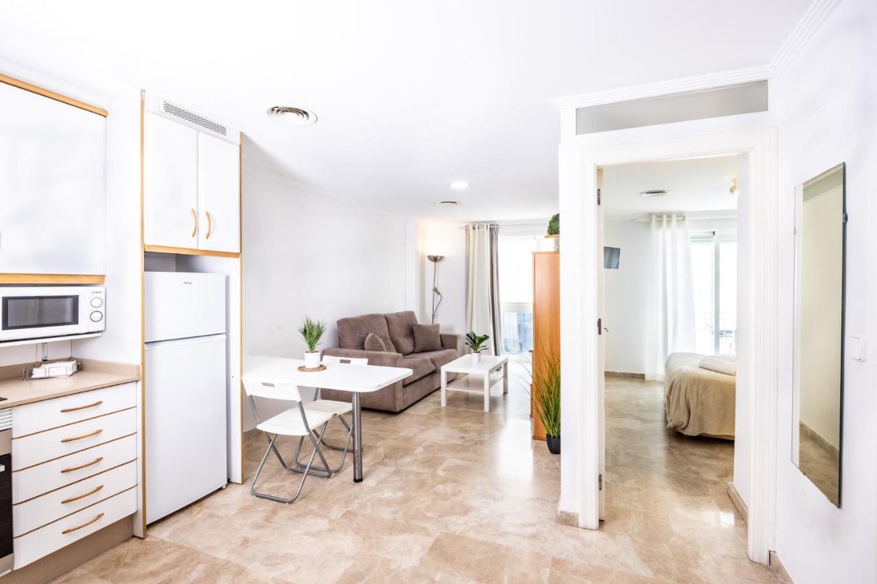 Apartamentos Turisticos Alba Cartagena Buitenkant foto